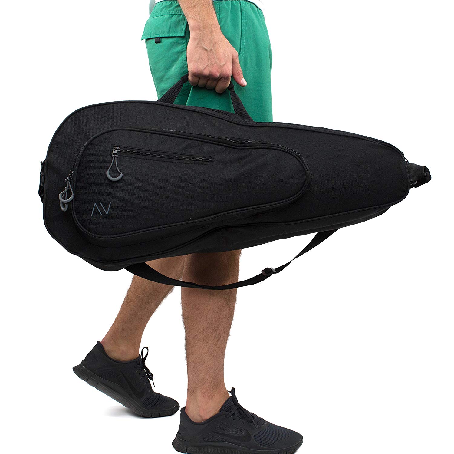 Carry a tennis racket bag - style and fashion