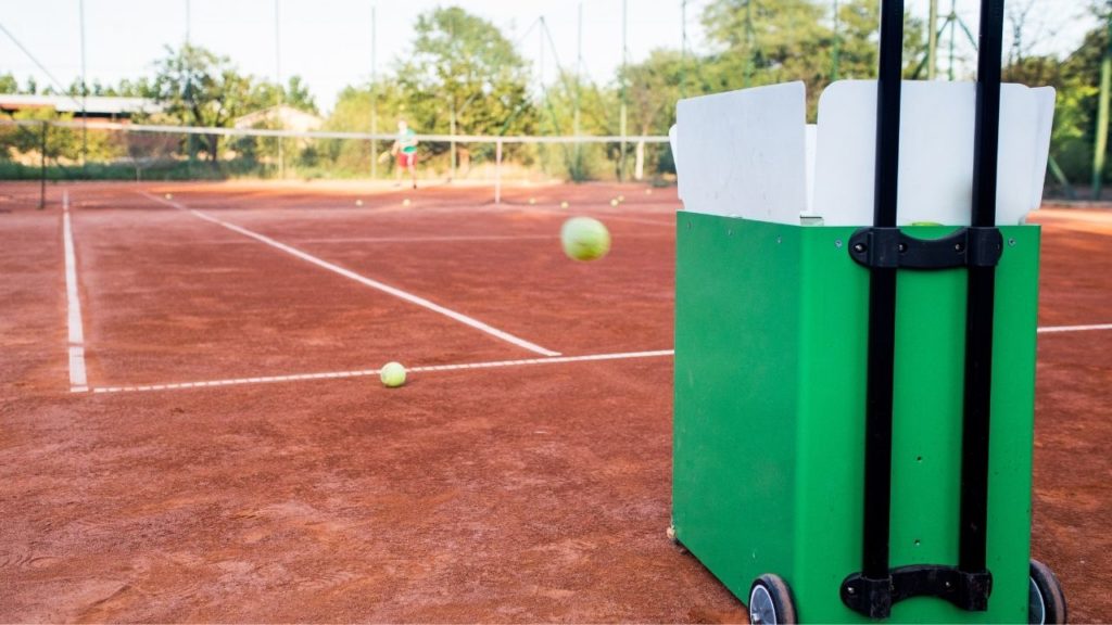 Best Tennis Ball Machines Buyer's Guide