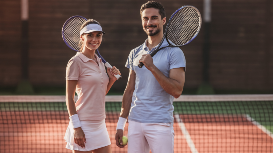 Vorteile des Trinkens von Energy Drinks während eines Tennisspiels